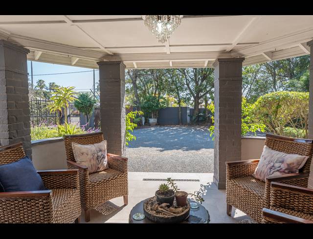 7 BEDROOM HOUSE FOR SALE IN SELBORNE
